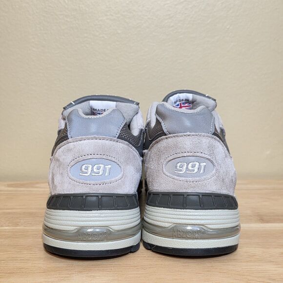 New Balance 991 Made in UK Grey White M991GL Men\'s Size 8.5 MiUK main image 4